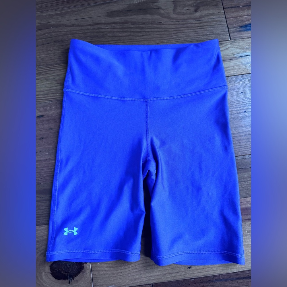 NWT Under Armour Women's Vibrant Purple Bike Shorts